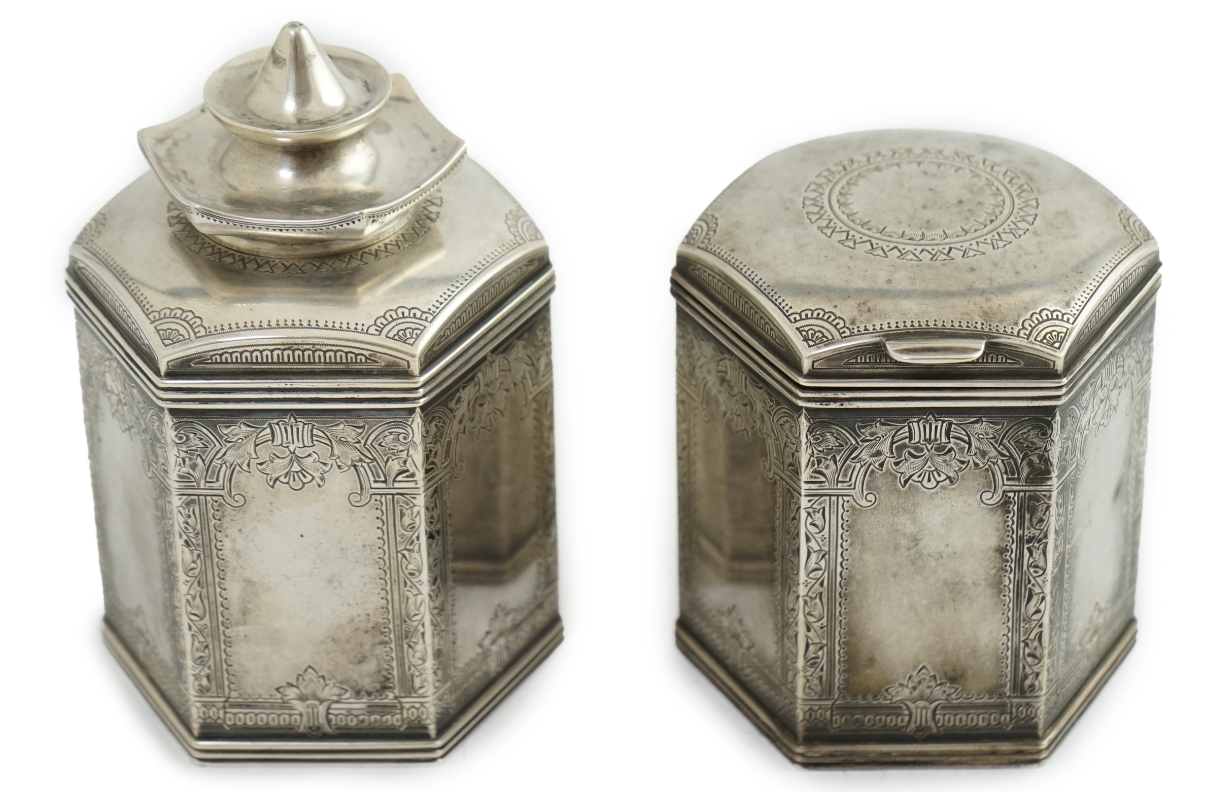 Two similar late 19th/early 20th century Russian 84 zolotnik silver tea caddies, master Varvara Baladanov